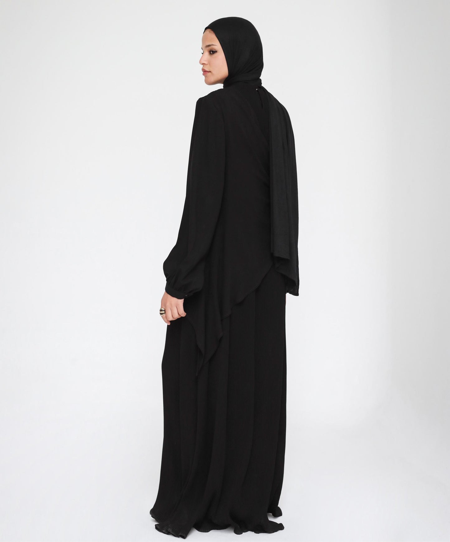 The Knotted Grace Abaya