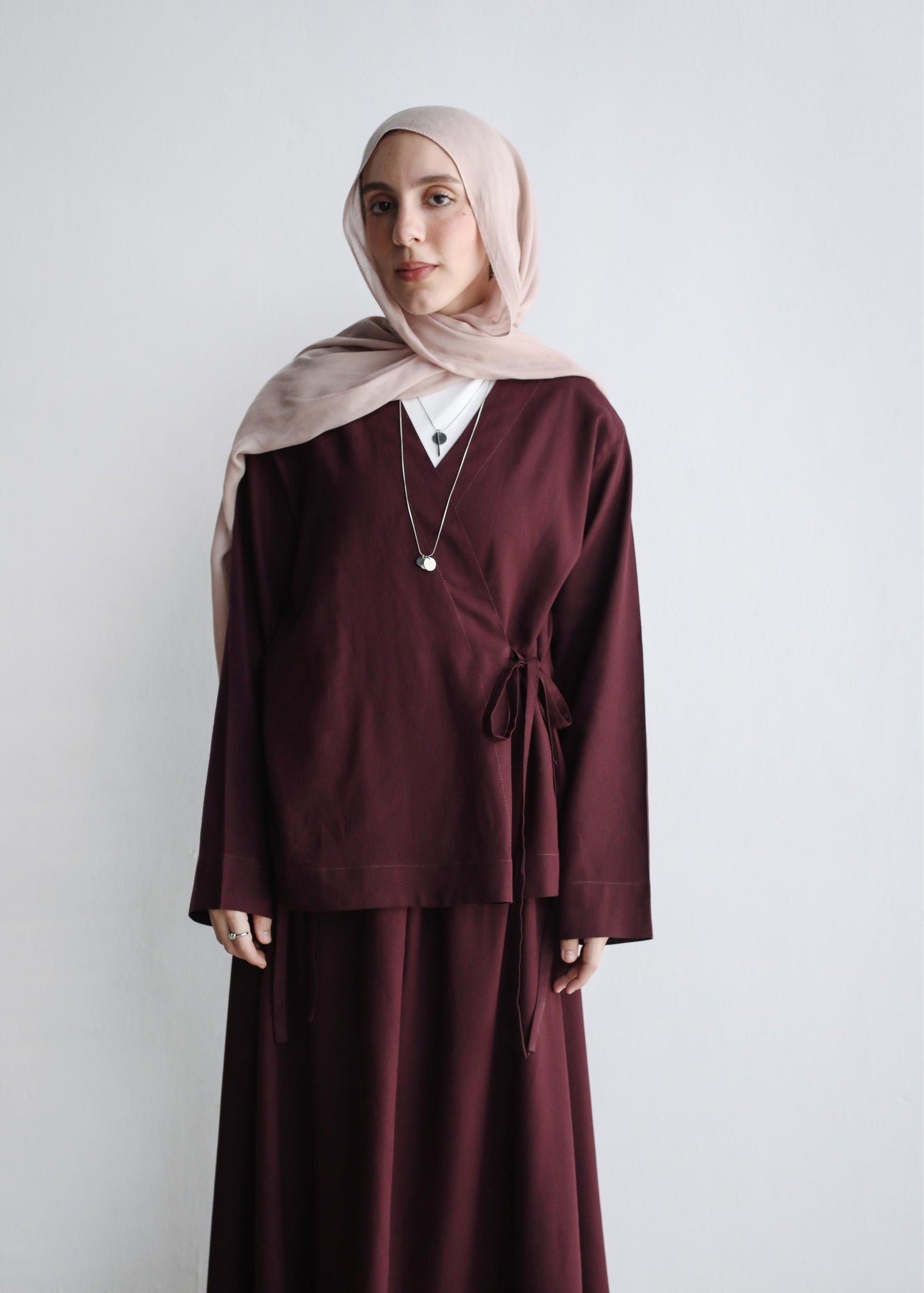 The Easy Wrap Set In Burgundy