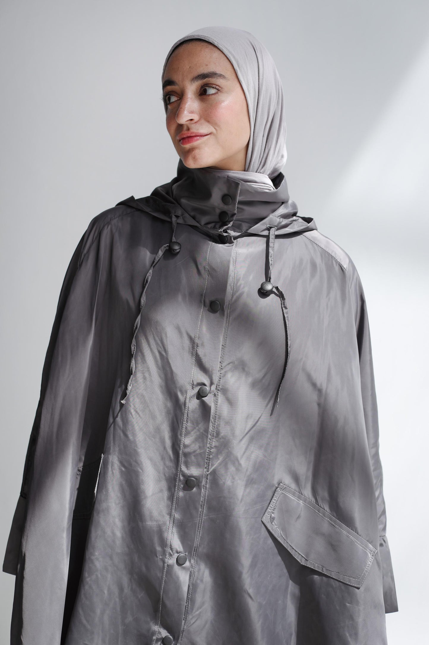 Aero Waterproof Poncho In Gray