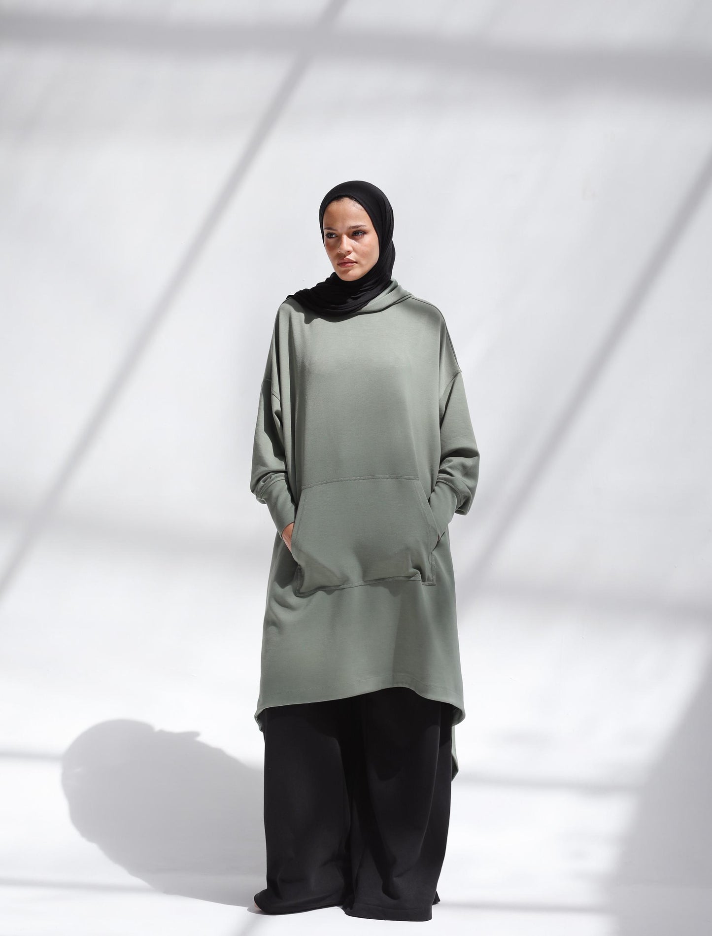 Urban Move Hoodie In Olive Green