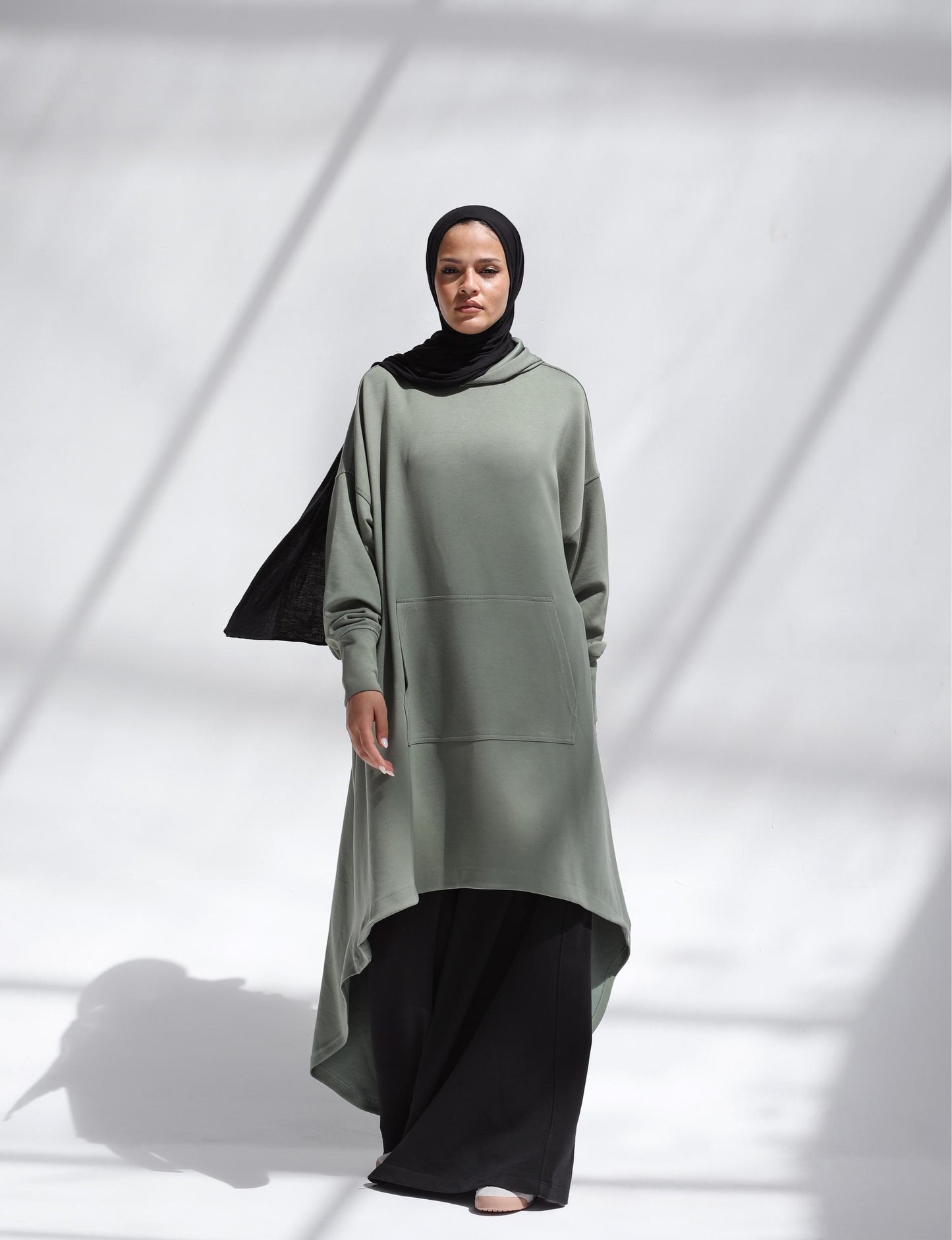 Urban Move Hoodie In Olive Green