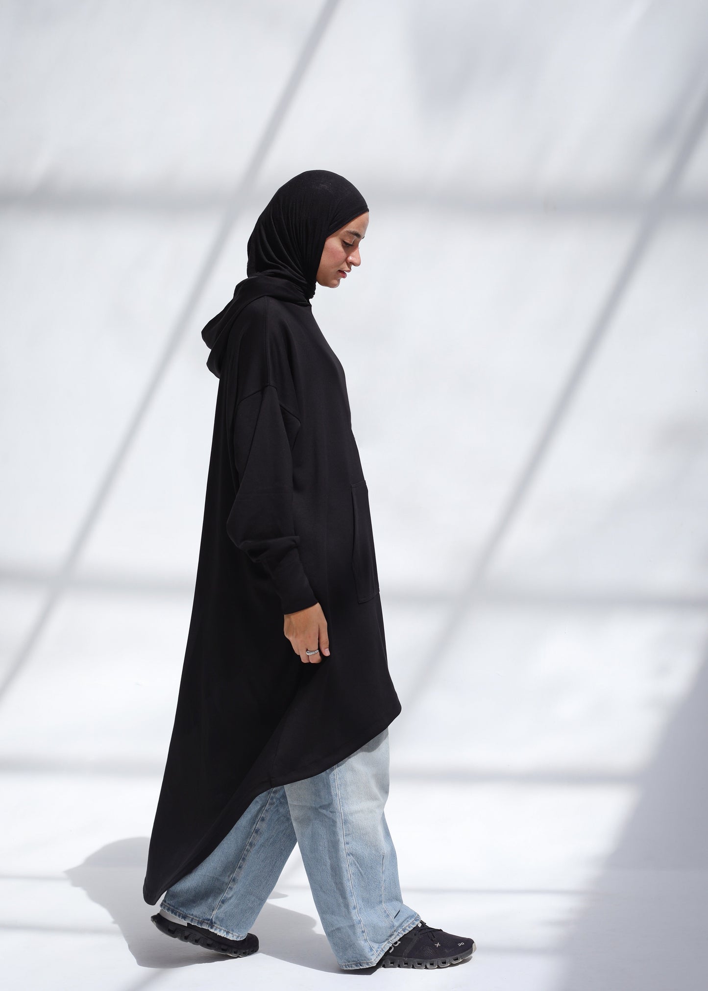 Urban Move Hoodie In Warm Black