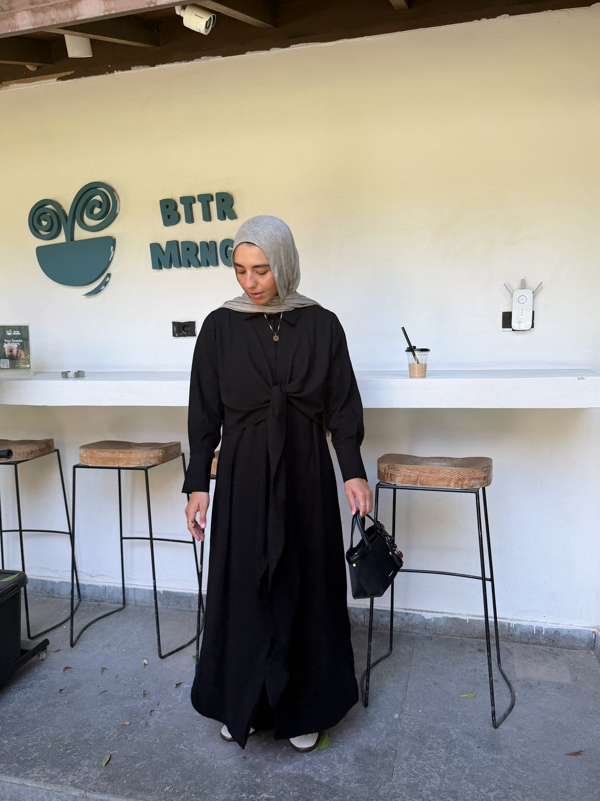 Knot Crep Shirt Abaya In Black