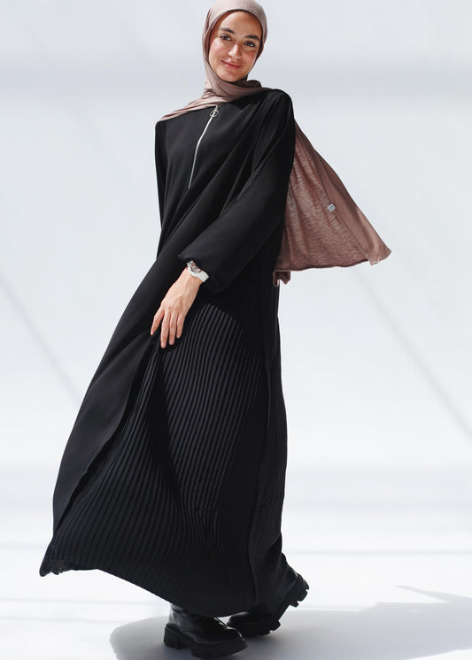 Side Pleated Abaya With Front Zipper