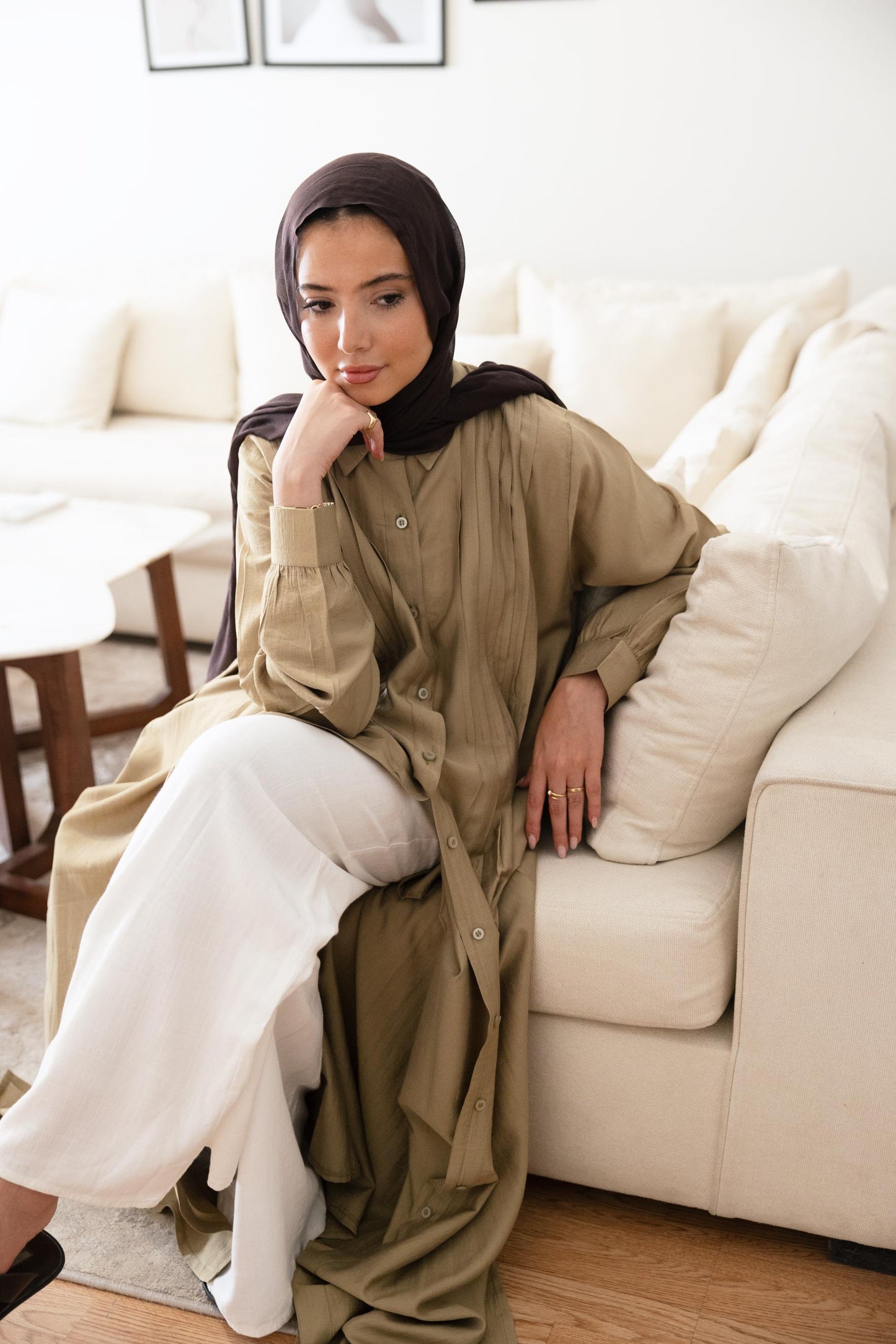 The Summer Pleat Shirt Olive