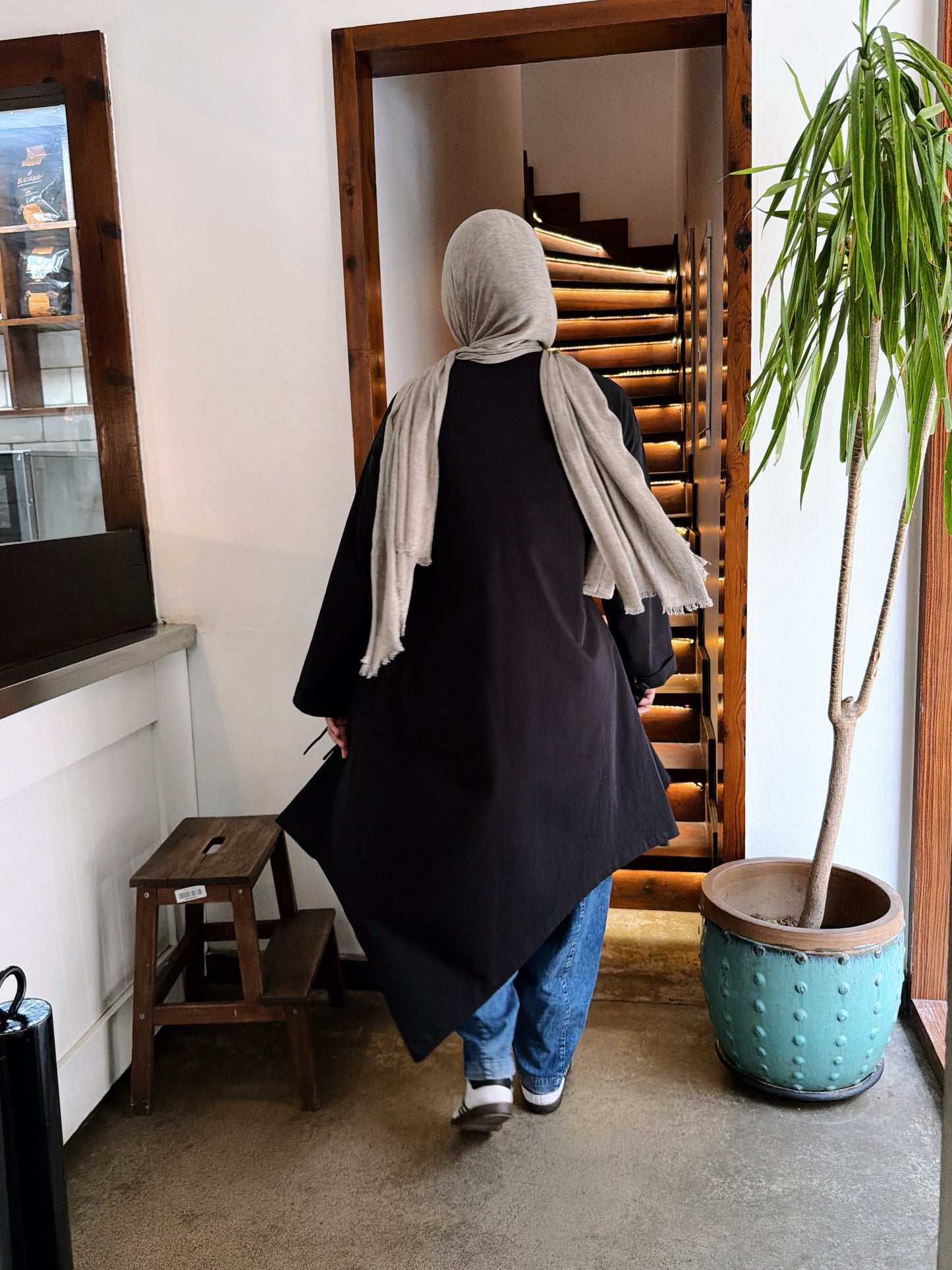 Breeze Drawstring Top In Black