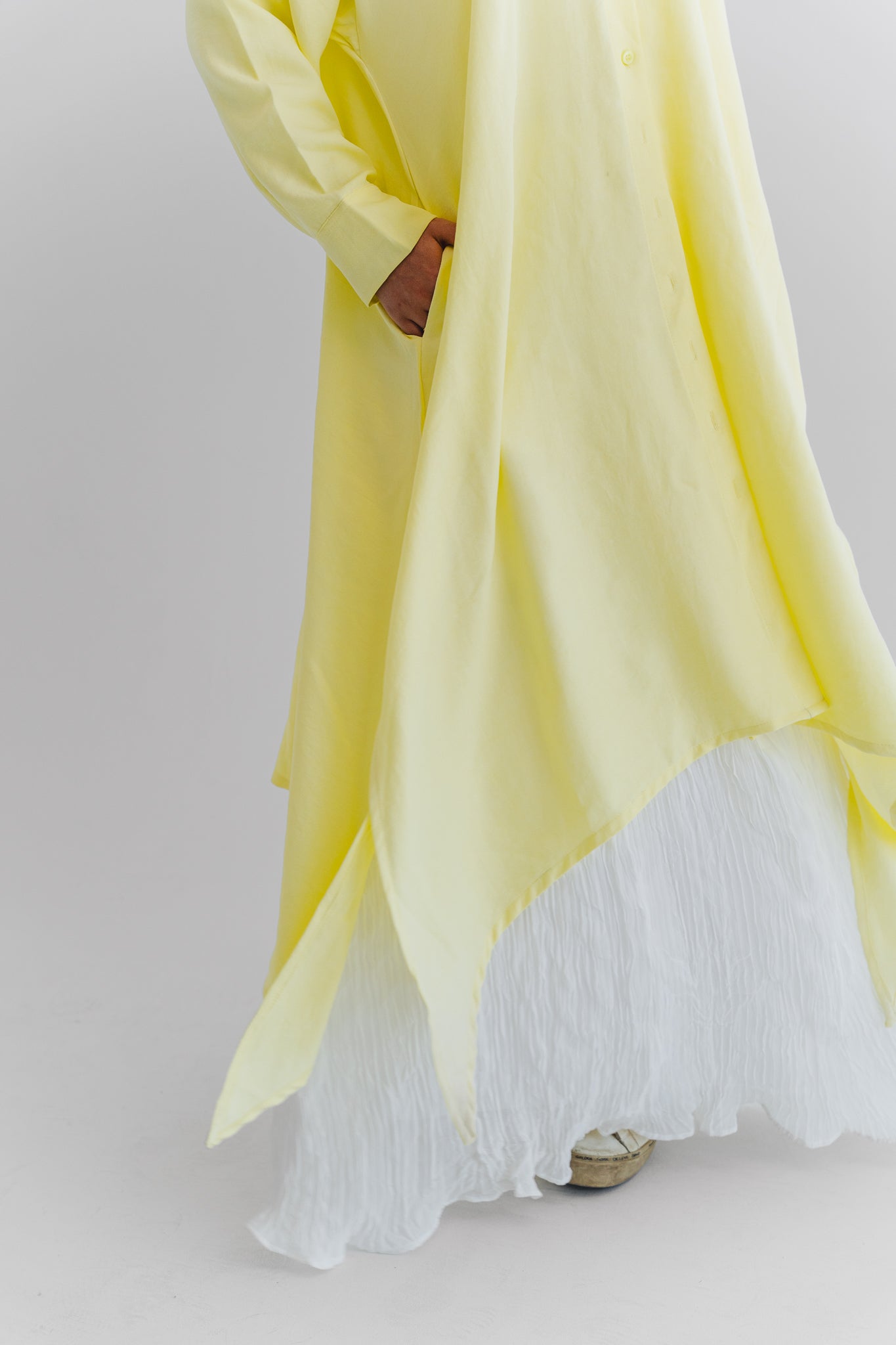 The Ease Top In Butter yellow