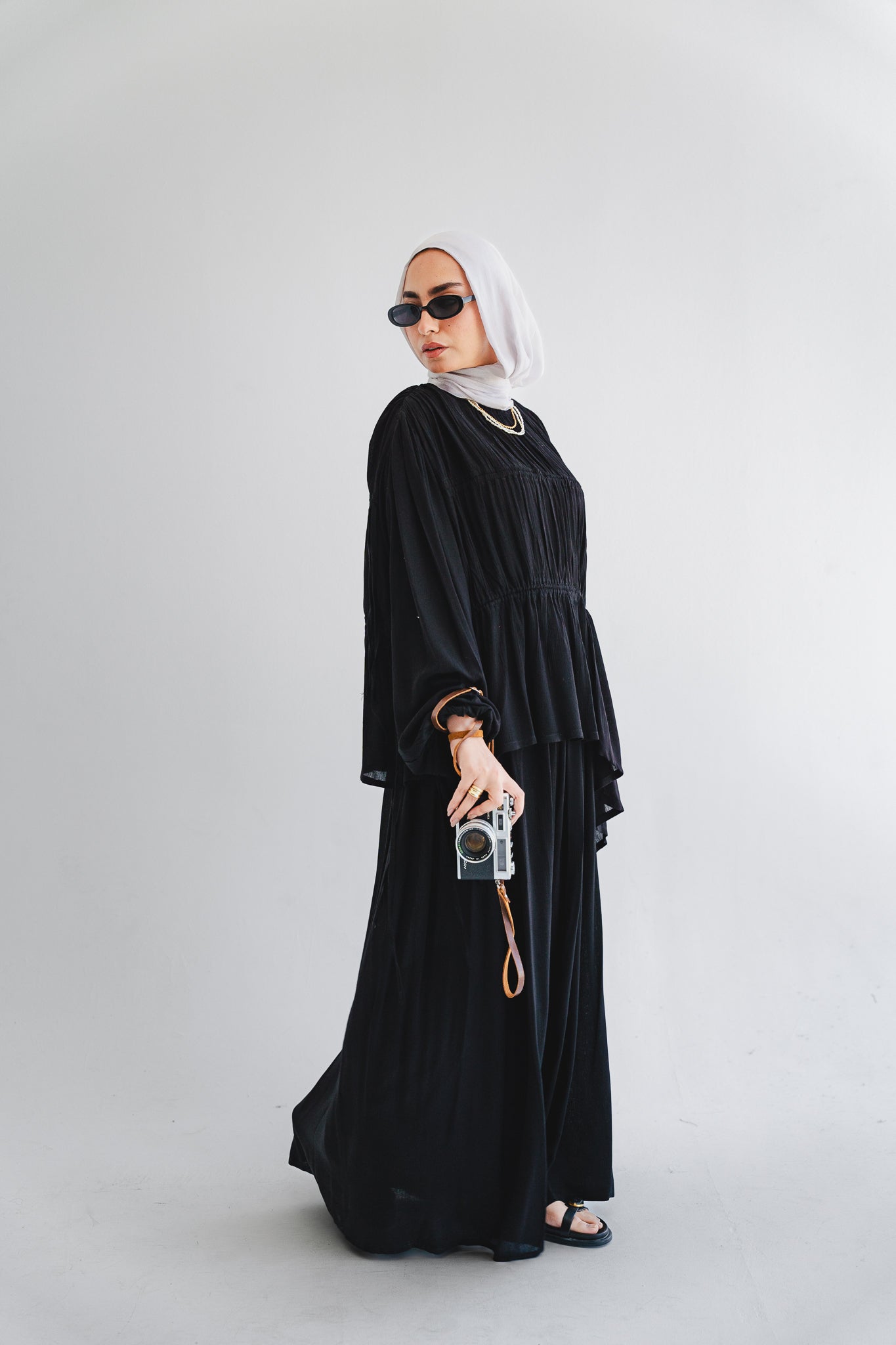 The Drape Flow Set In Black