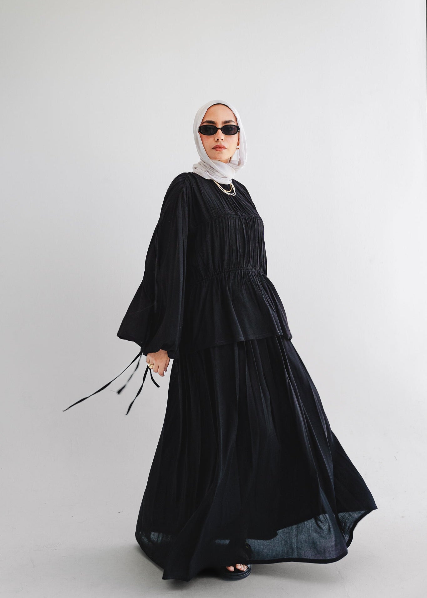 The Drape Flow Set In Black