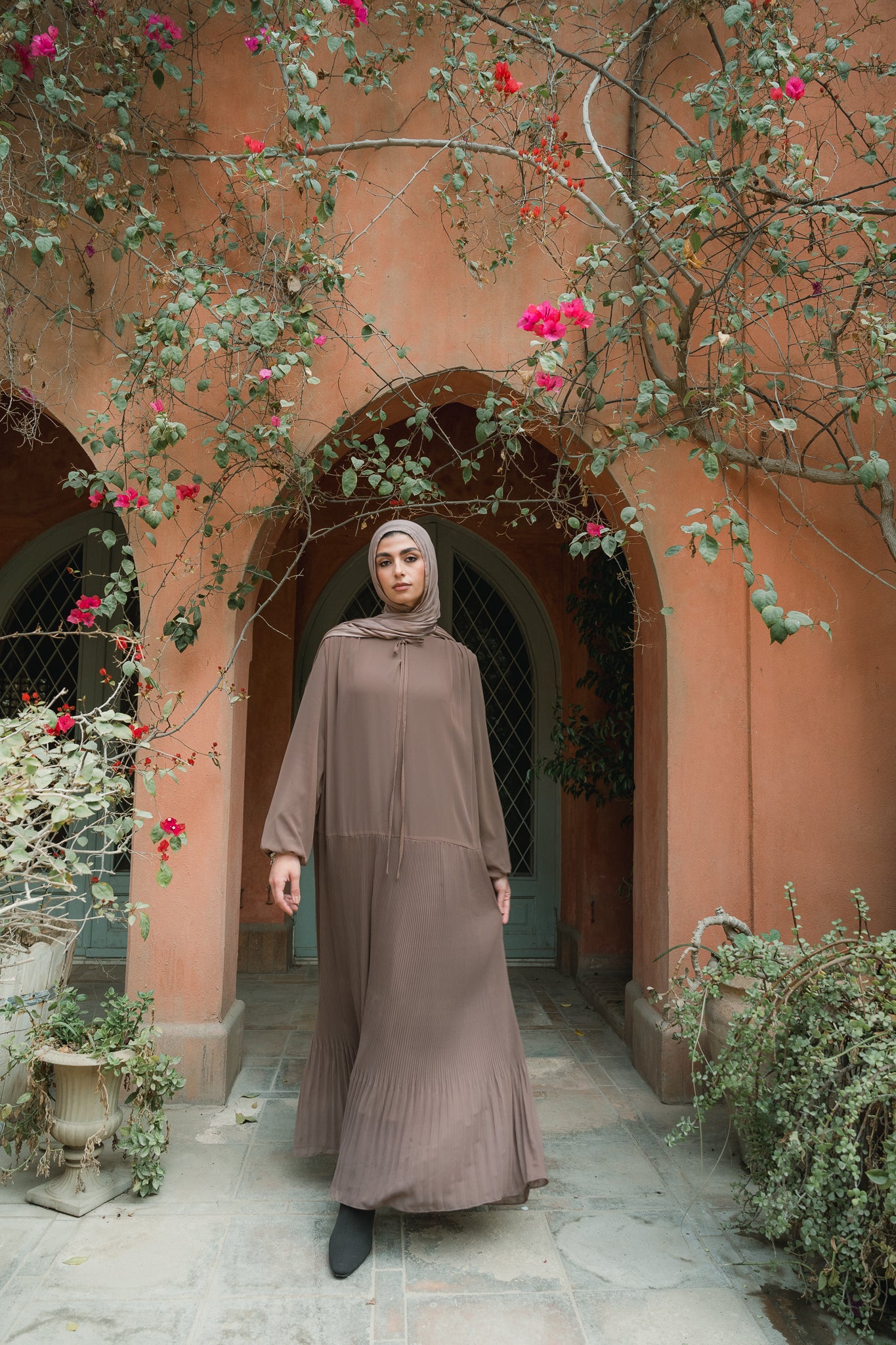 Tie-detail Pleated Dress in Taupe