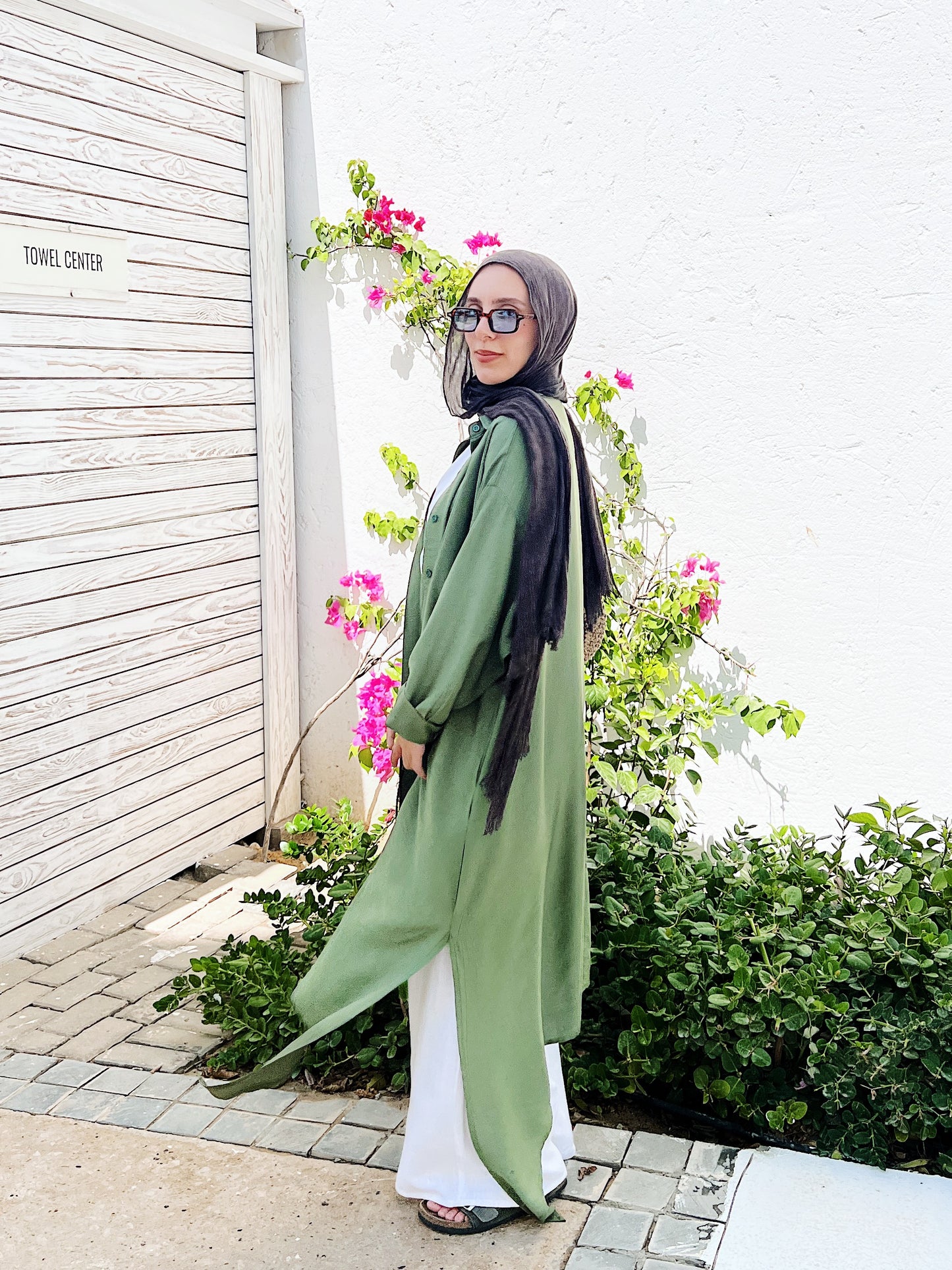 The Ease Top In Olive