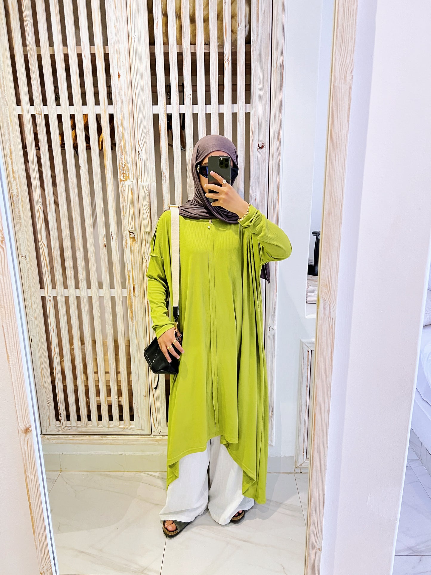 Flowy Ribbed Top In Apple Green