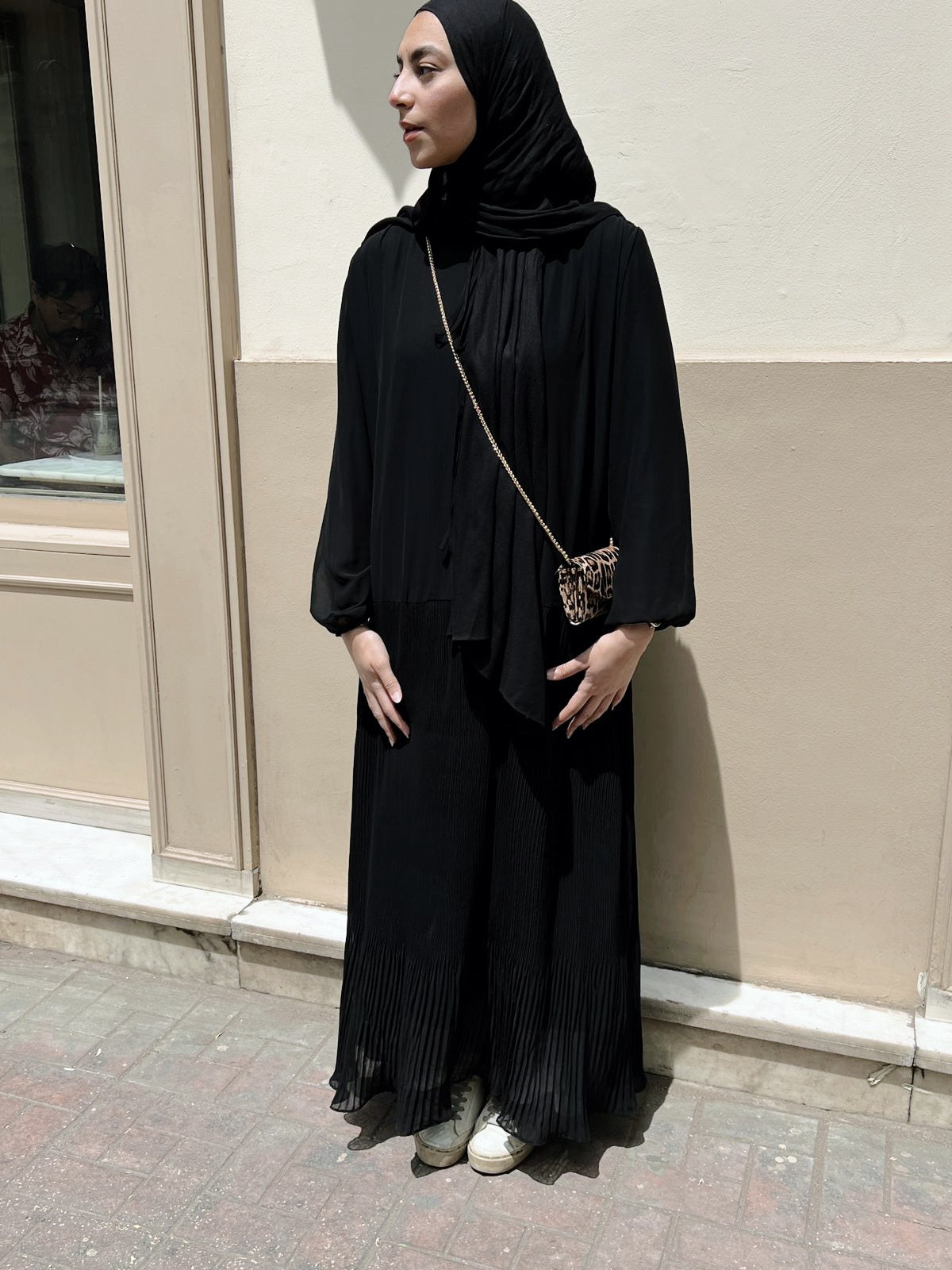 Tie-detail Pleated Dress in Black