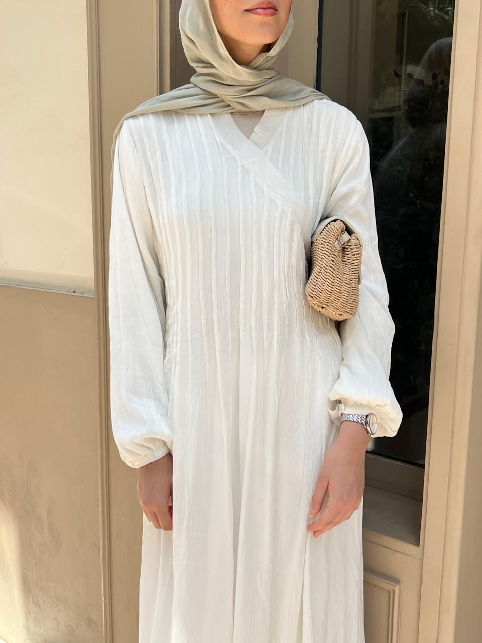 Cotton Candy White Front Pleats Dress