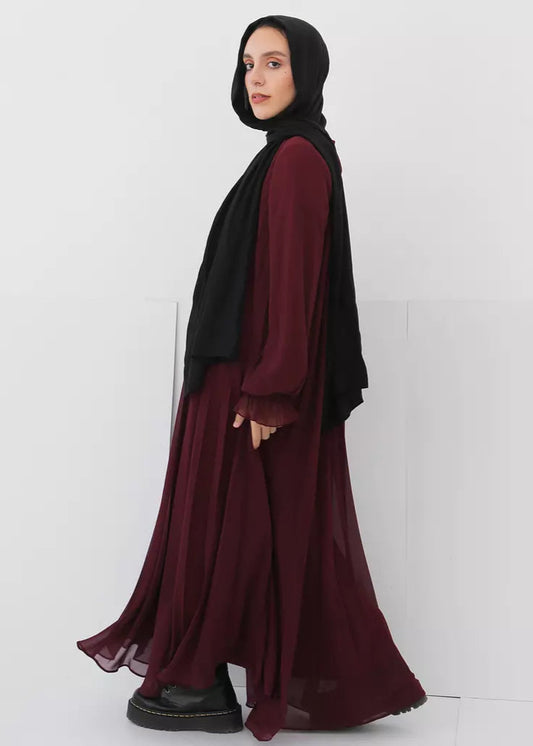 Cloach Pleated Dress In Burgundy