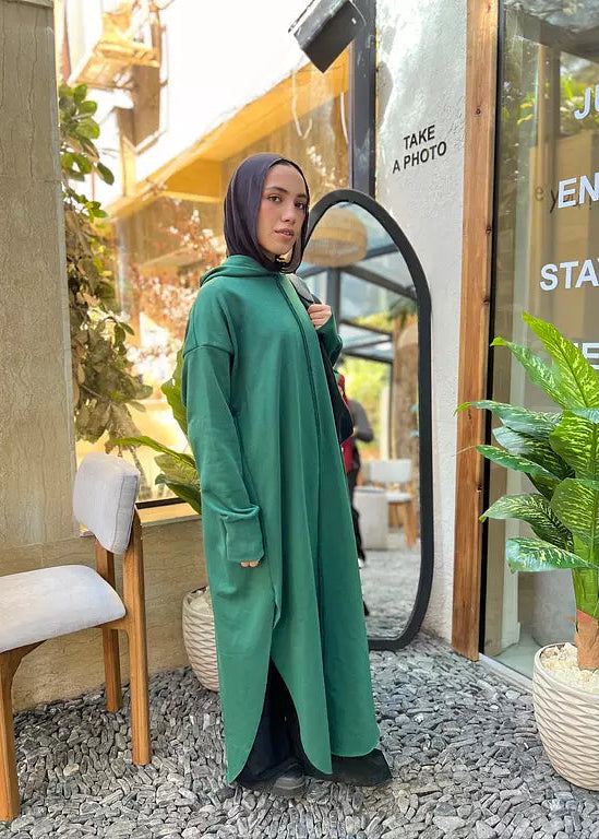 Rounded Hoodie In Green