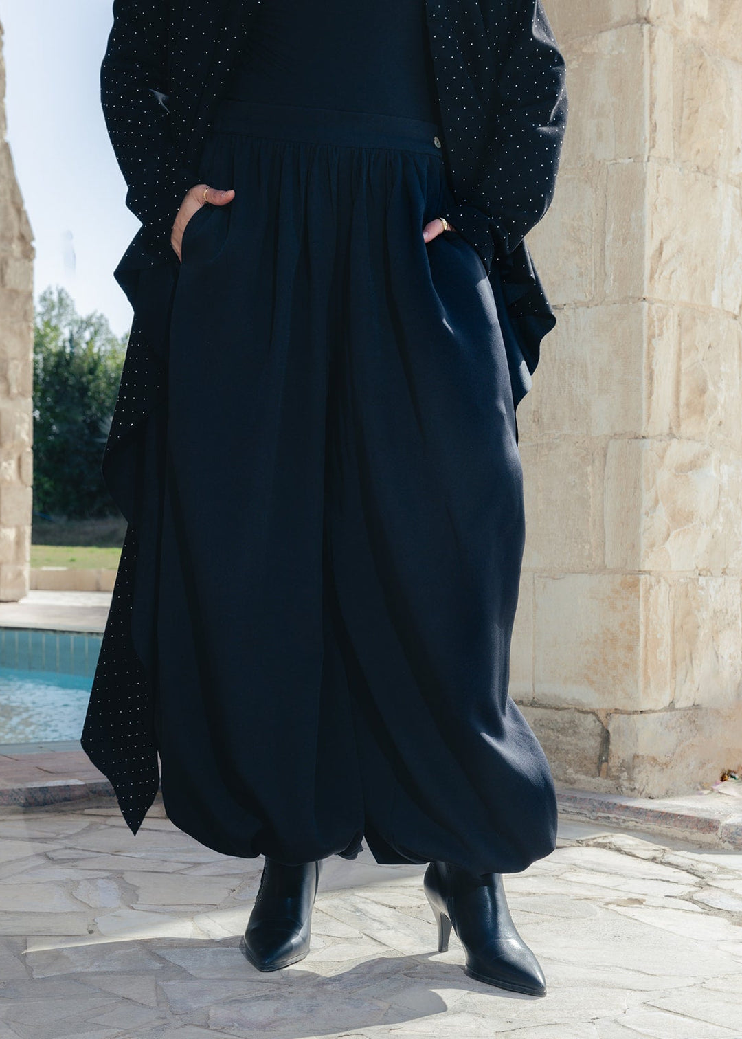 The Aura Balloon Pants In Black