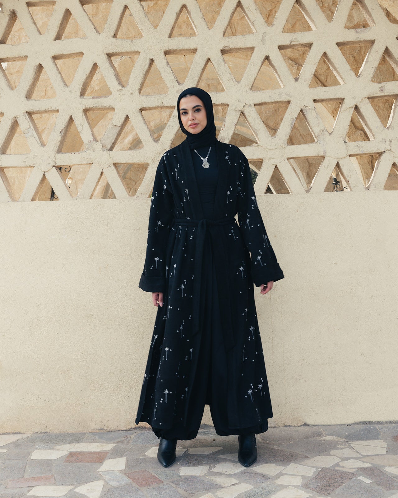 The Palm Embroidered Kaftan Black x Creme