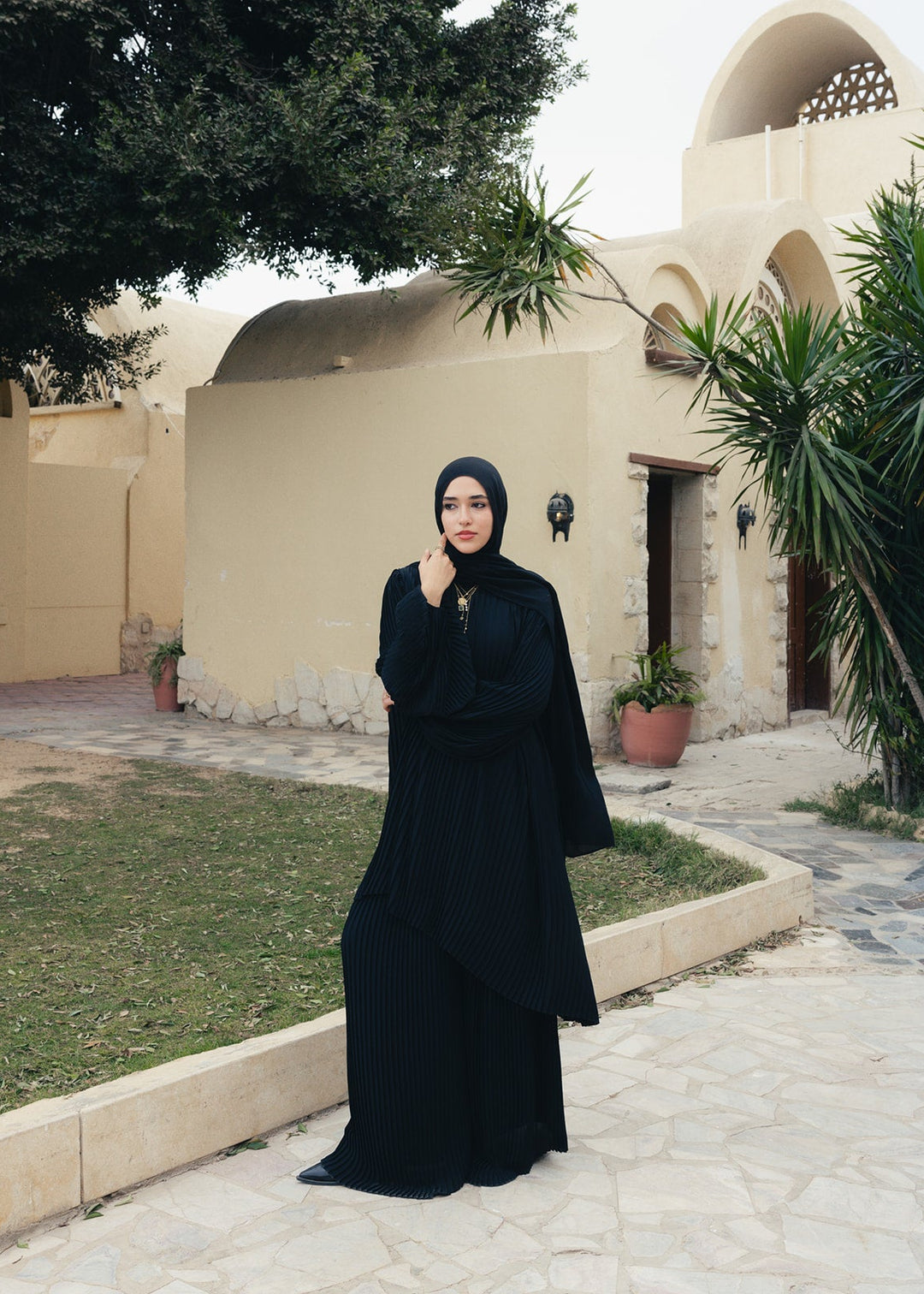 The Pleat Fall Set In Black
