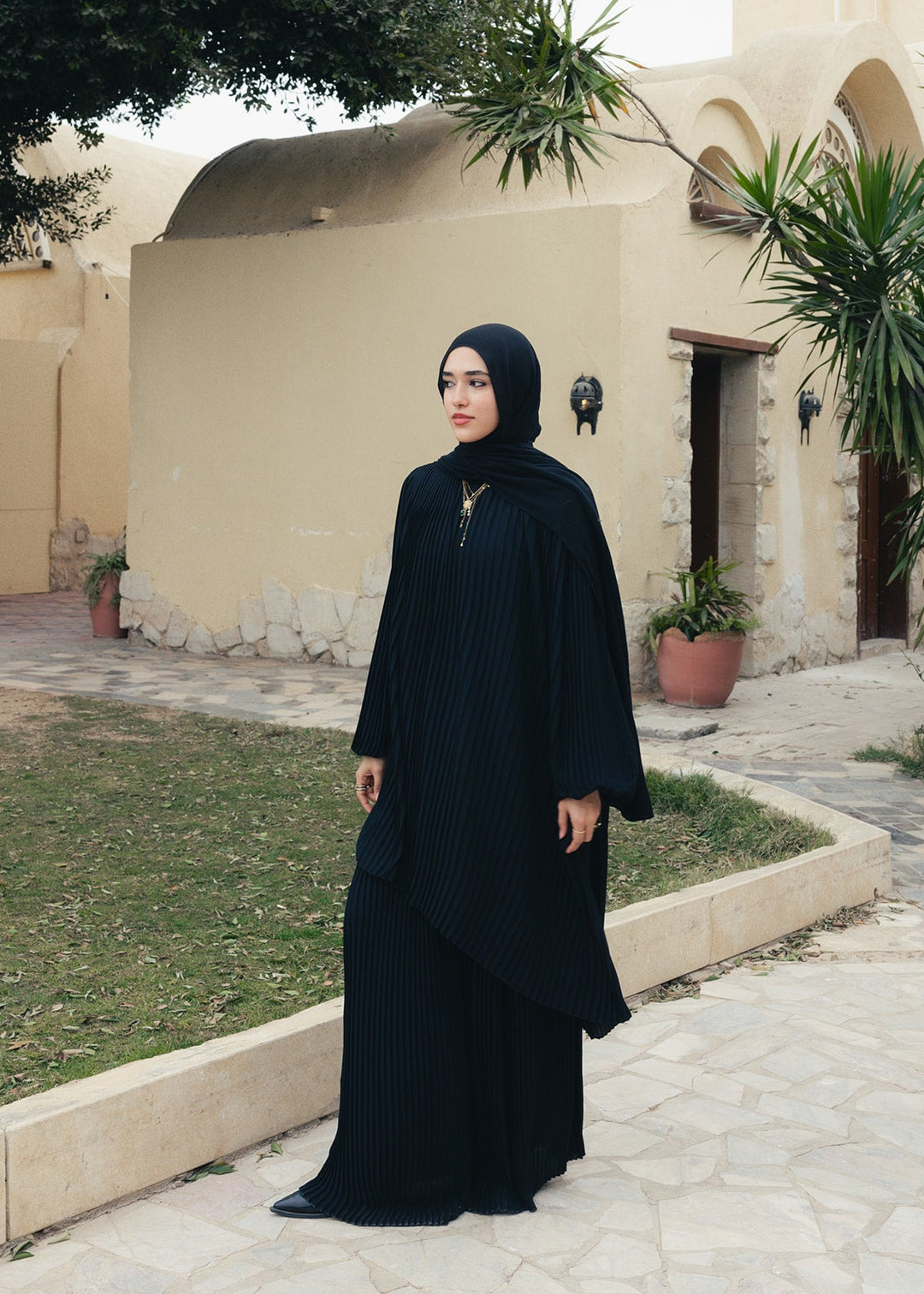 The Pleat Fall Set In Black