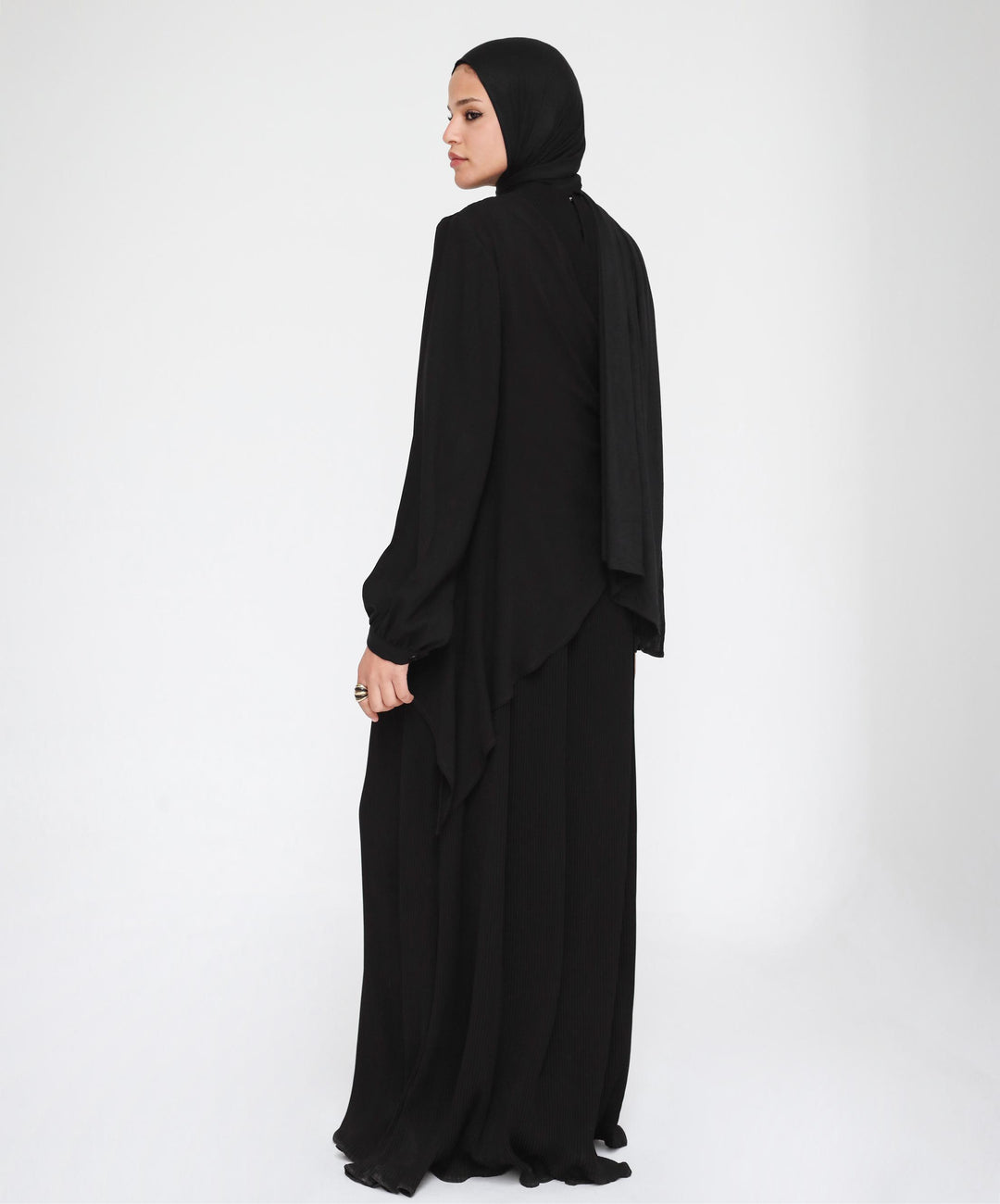 The Knotted Grace Abaya