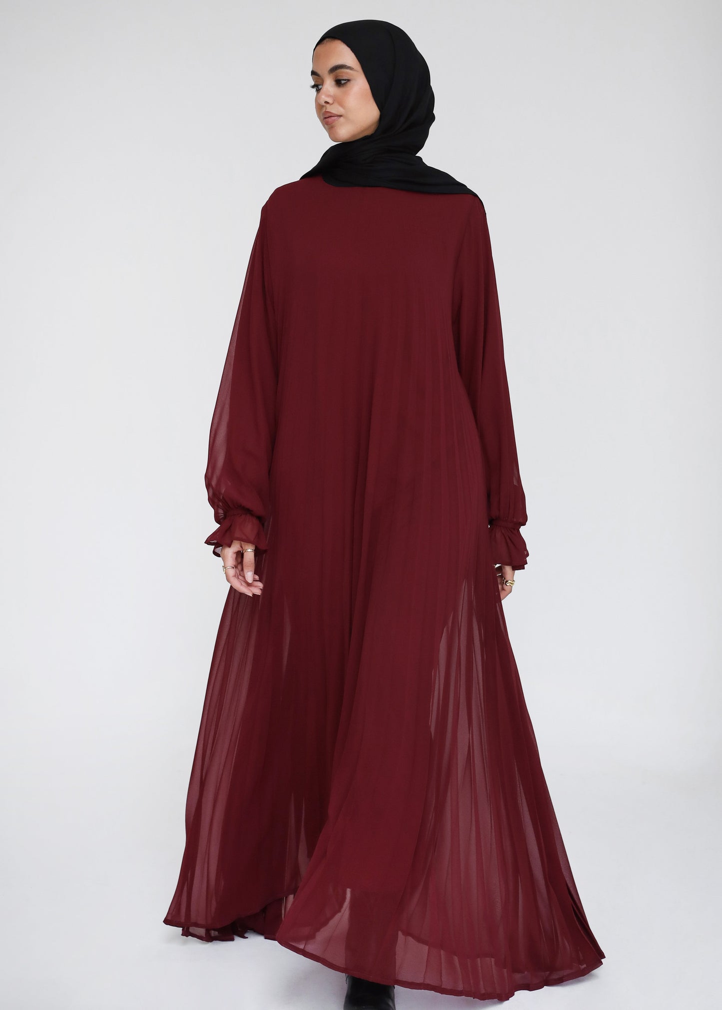 Cloach Pleated Dress In Burgundy