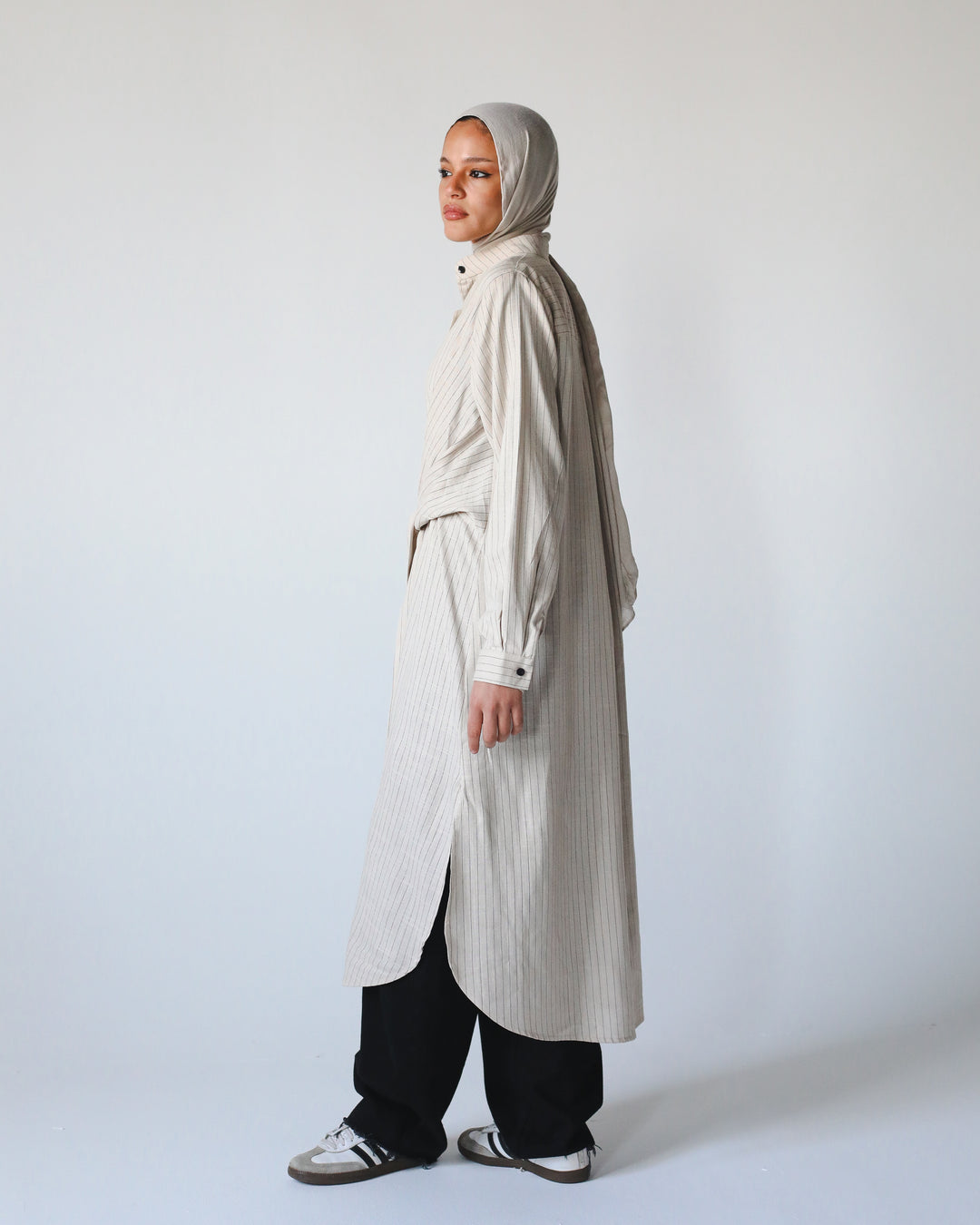 The Striped Muse shirt In Beige