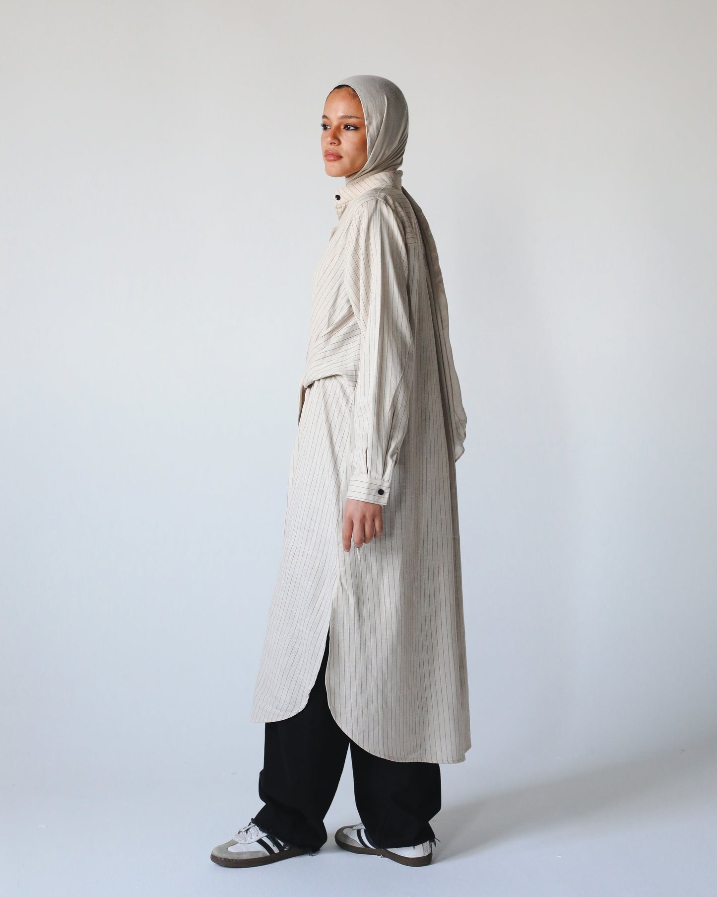 The Striped Muse shirt In Beige