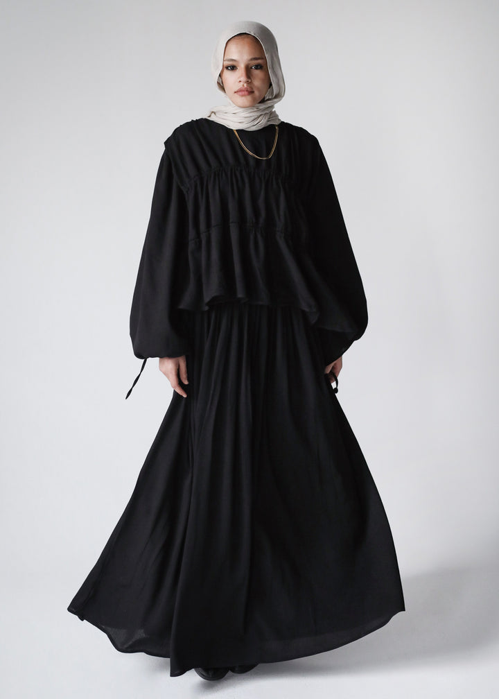 The Drape Flow Set In Black