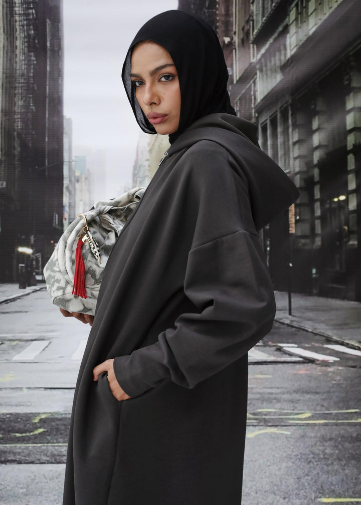 The Balloon Zip Hoodie In Charcoal Gray