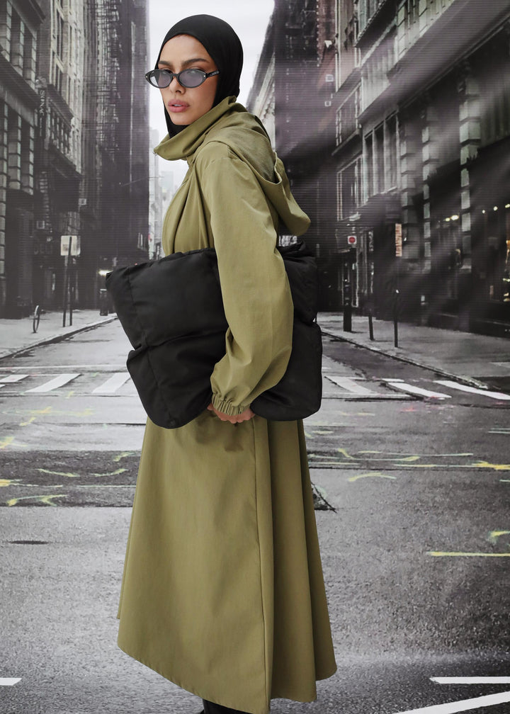 The Urban Active Jacket In khaki