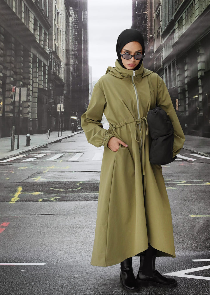 The Urban Active Jacket In khaki