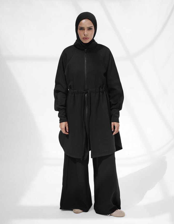 The Sporty Pleats Set In Black