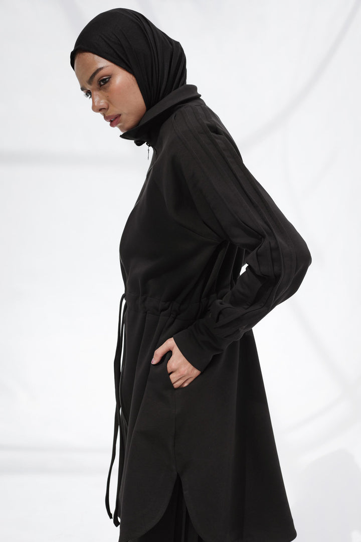 The Sporty Pleats Set In Black
