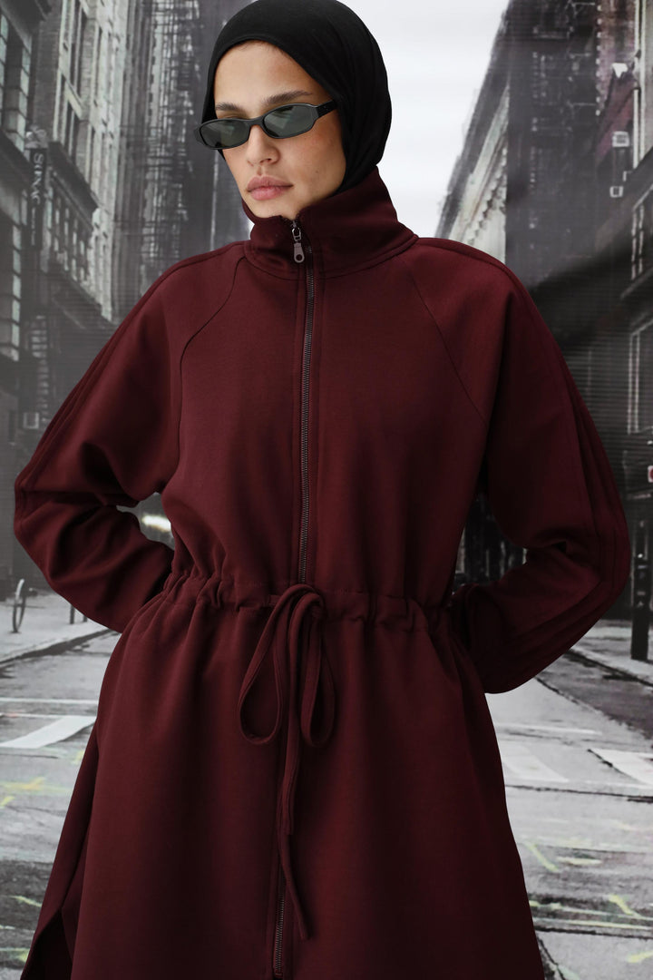 The Sporty Pleats Set In Burgundy