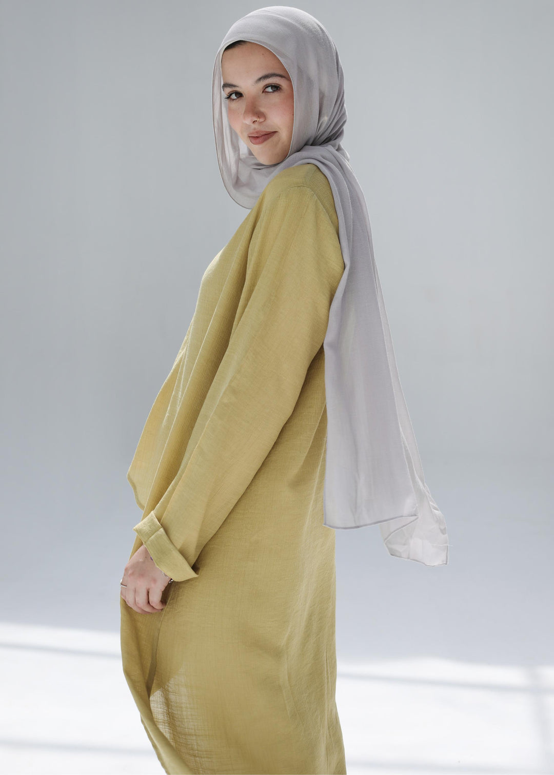 The Wave Top in Acacia Green