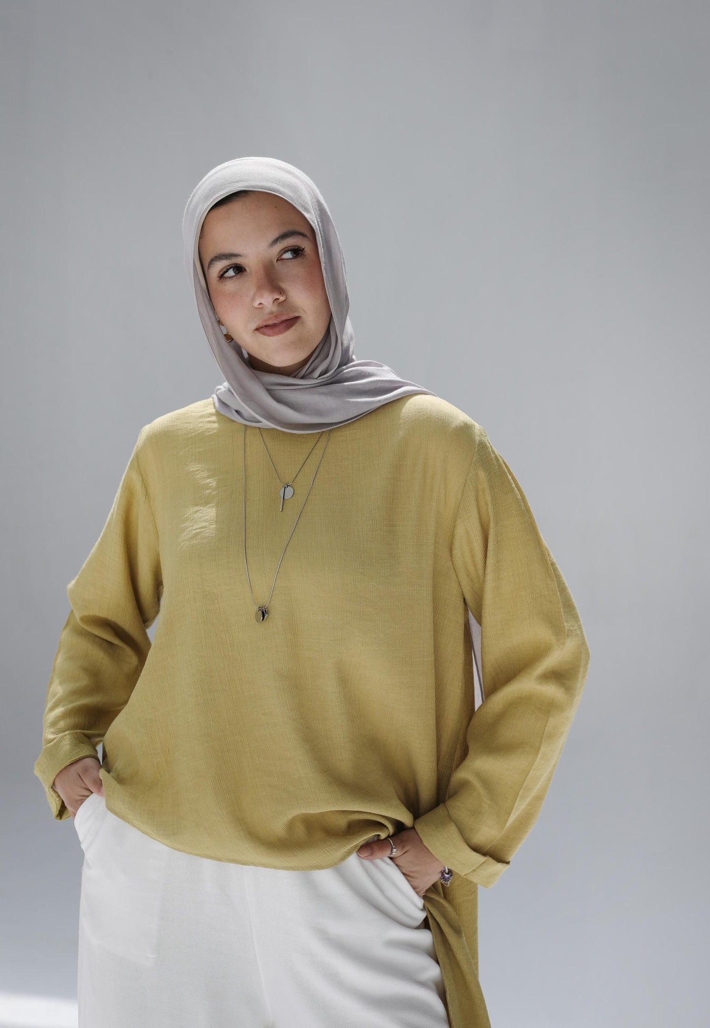 The Wave Top in Acacia Green