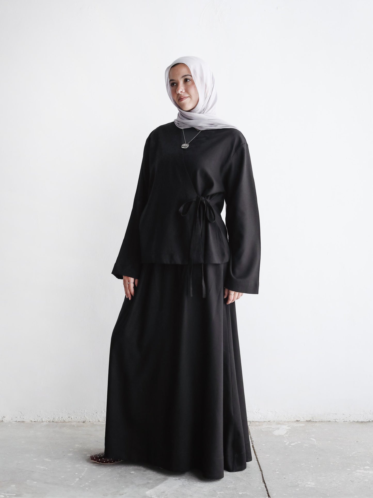 The Easy Wrap Set In Black