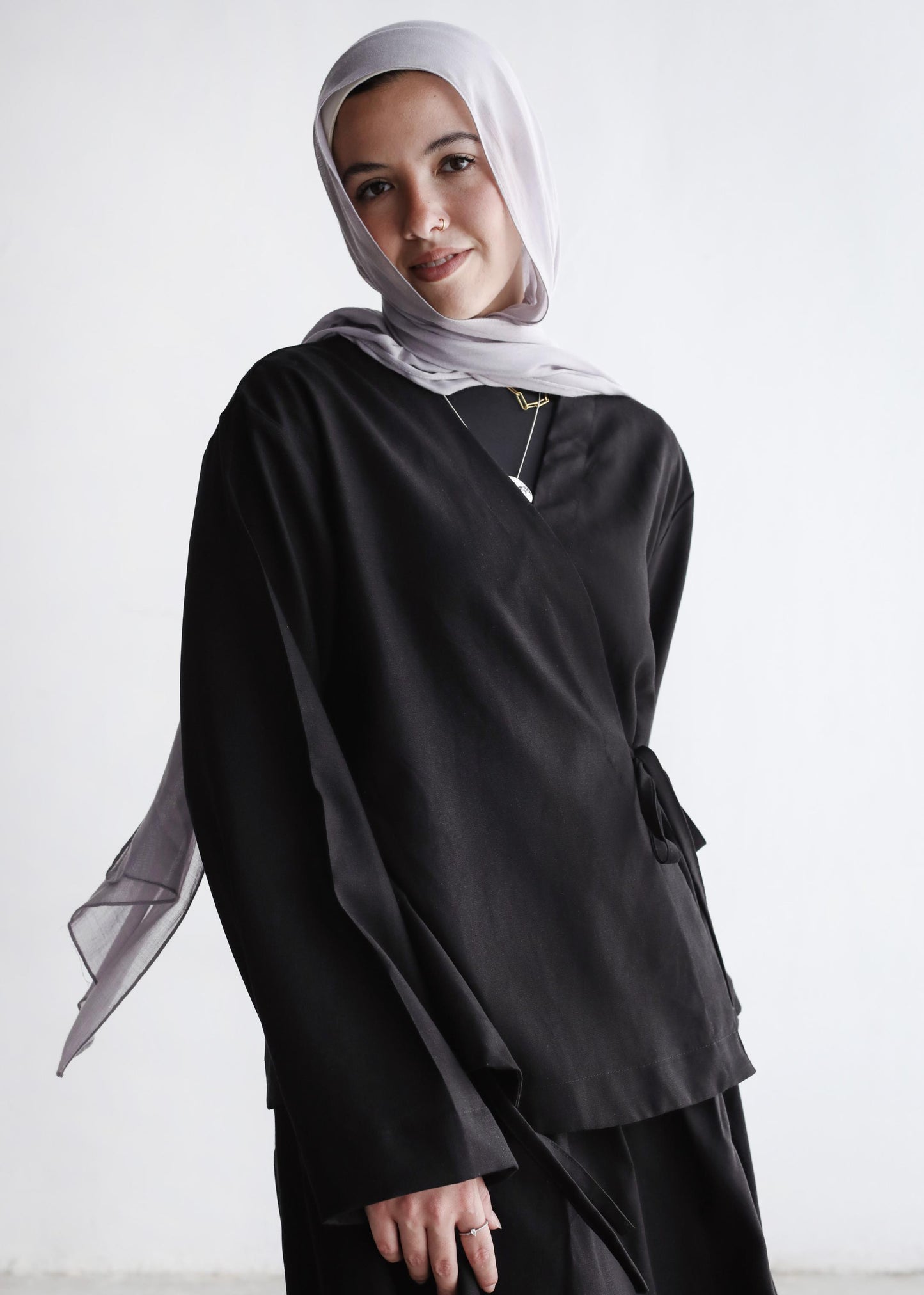 The Easy Wrap Set In Black
