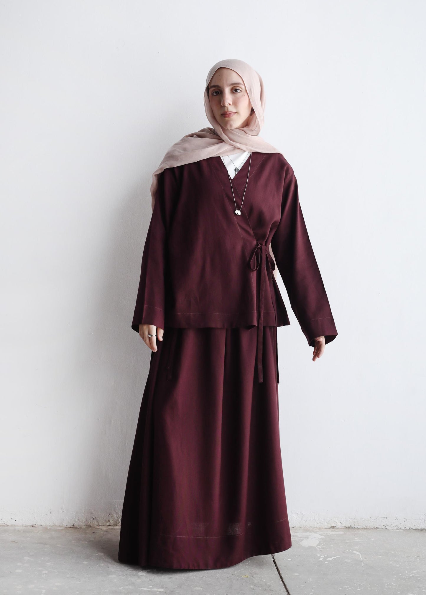 The Easy Wrap Set In Burgundy