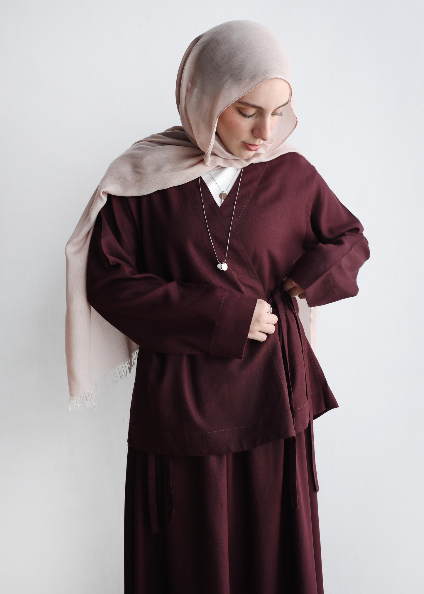 The Easy Wrap Set In Burgundy