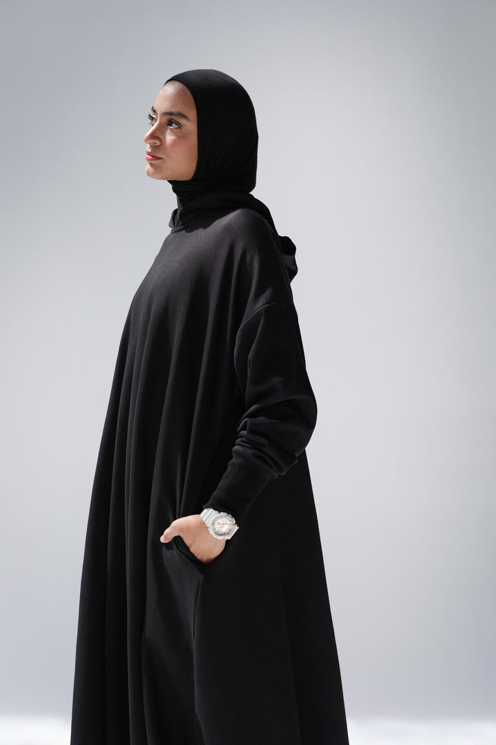 Street Ease Hoodie In Black