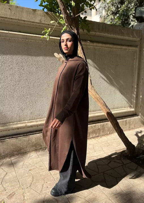 Rounded Hoodie In Brown
