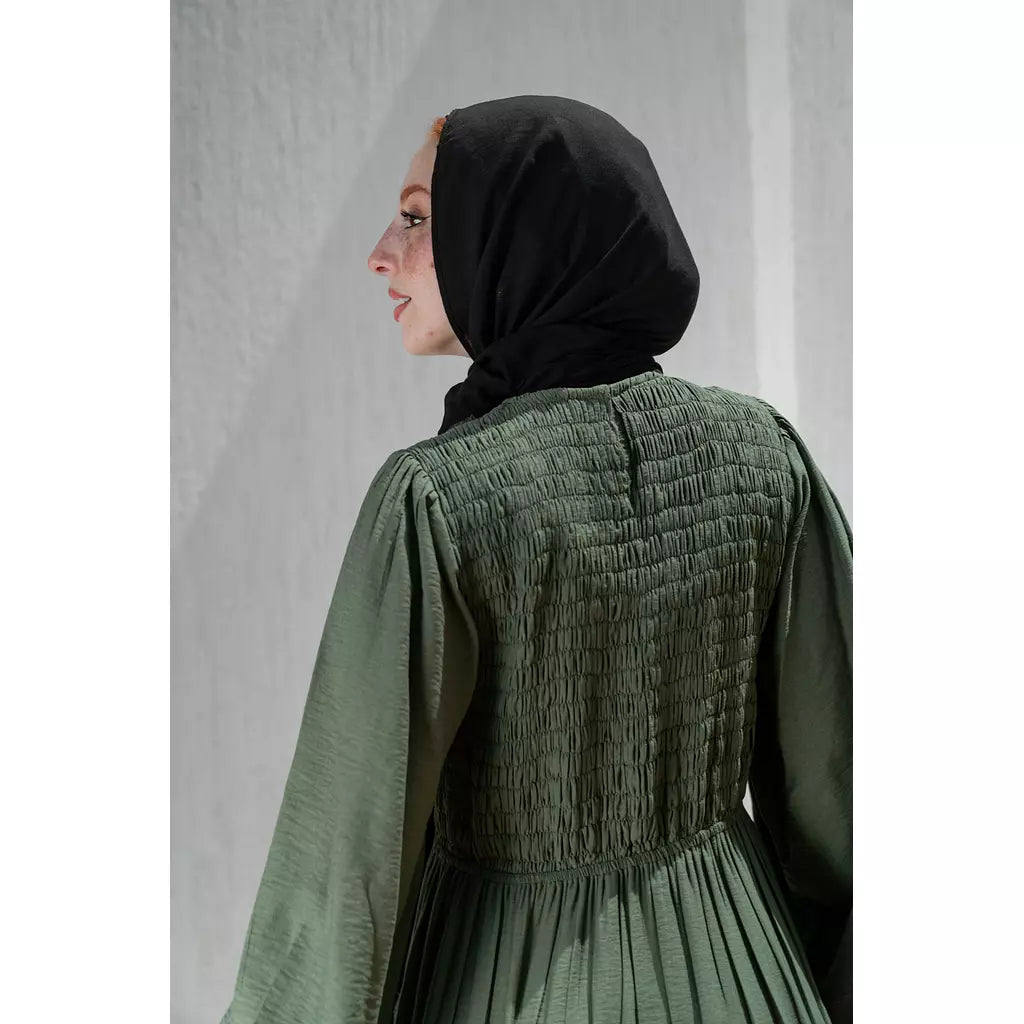 Olive Weekend Wanderer Dress