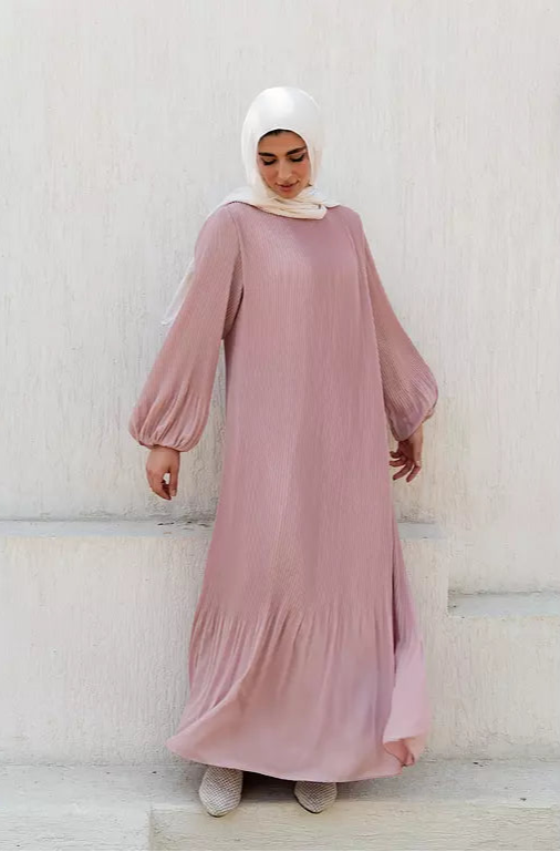 Dreamy Swirl Dress in Pink