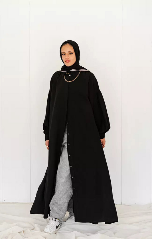 Office Sleek Shirt in Black