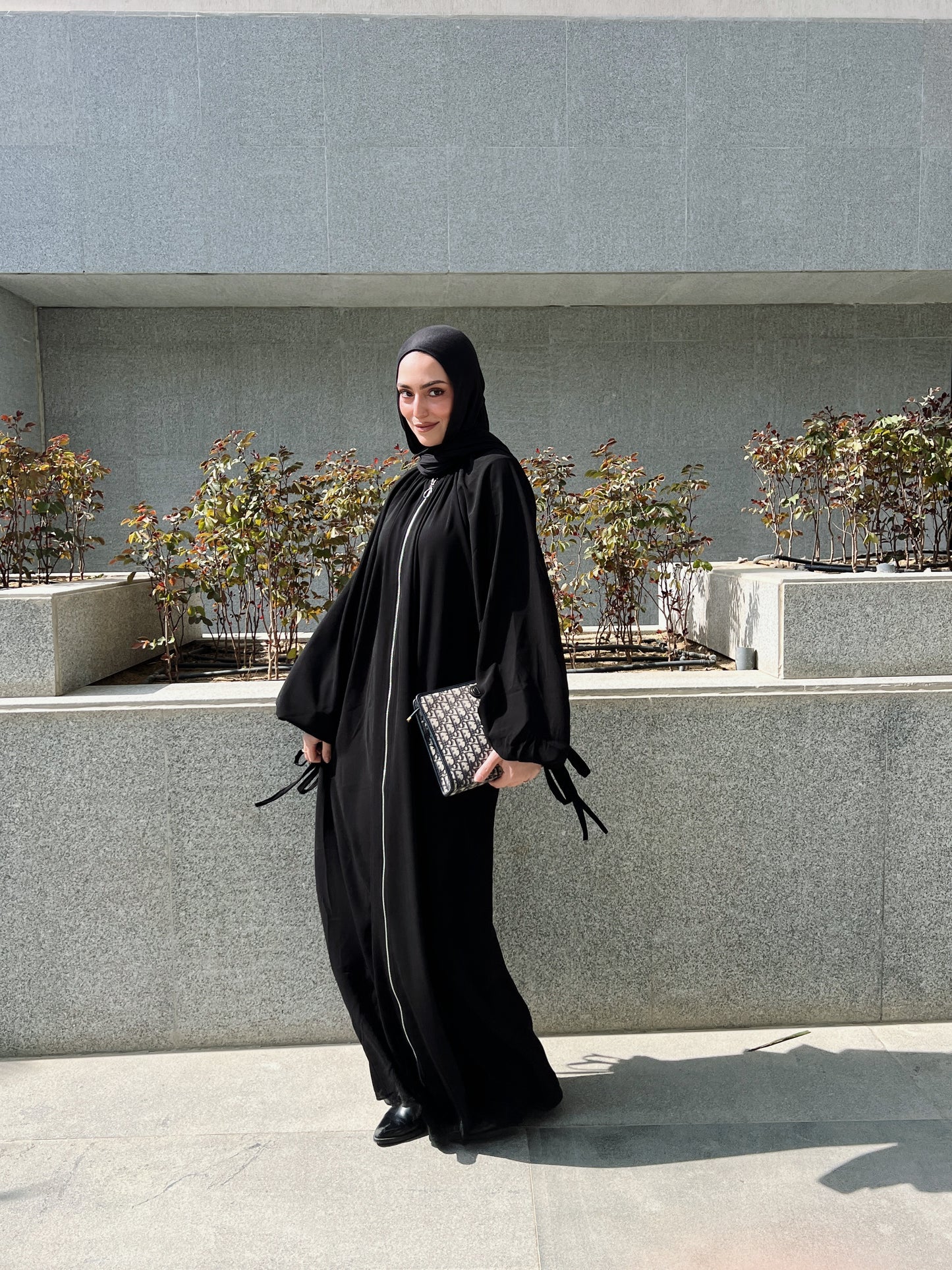 Full Zipper Gather Abaya