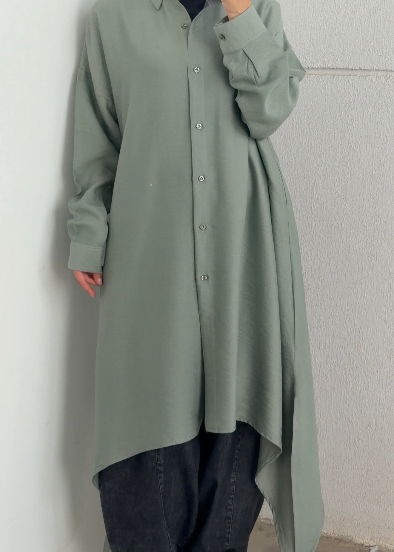 The Ease Top In Light Olive