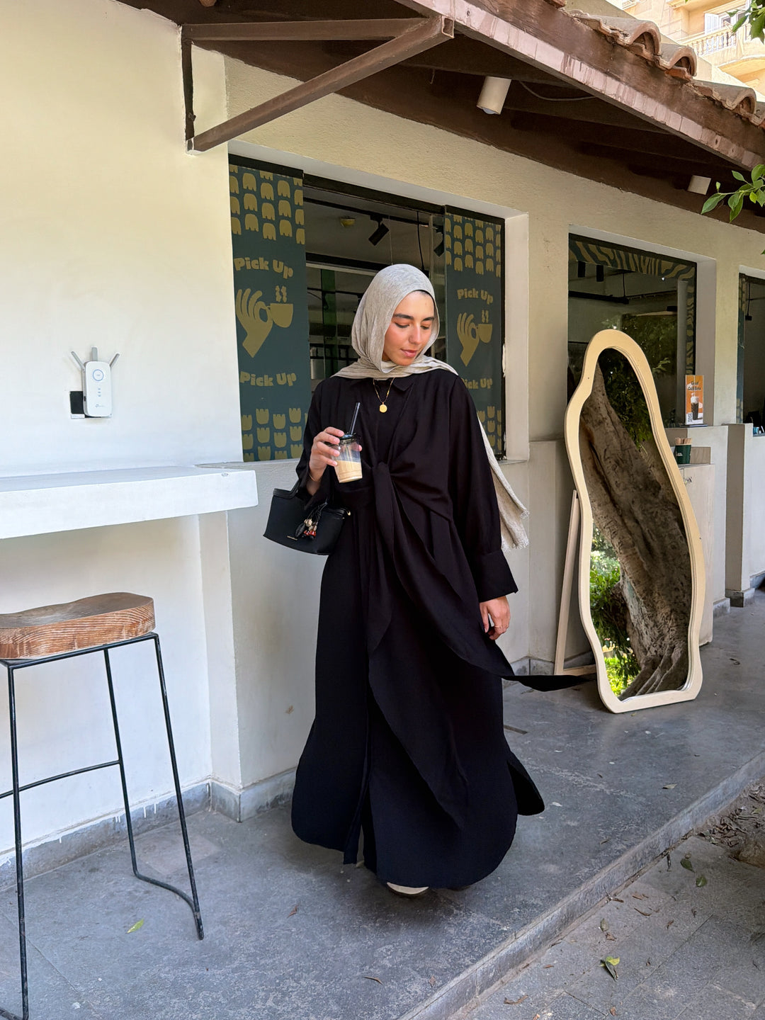 Knot Crep Shirt Abaya In Black
