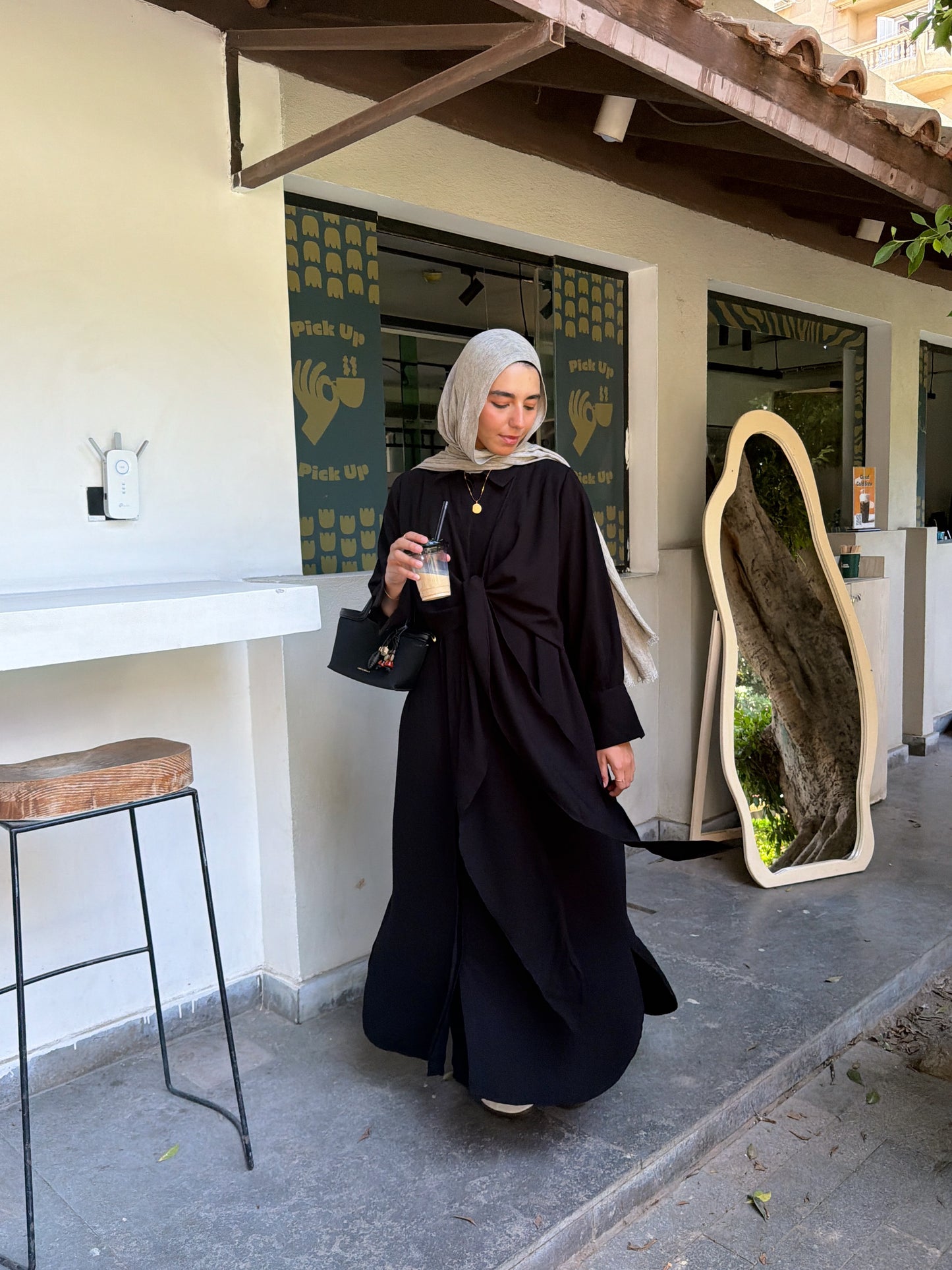 Knot Crep Shirt Abaya In Black